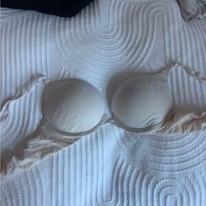 Victoria Secret Bombshell Bra 32aa